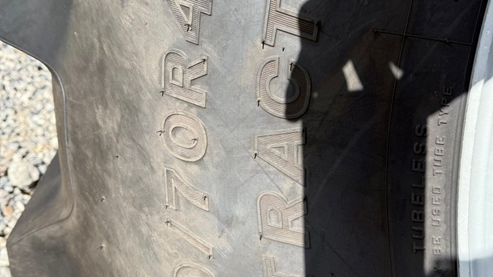 Traktor типа Massey Ferguson 8S.305 Dyna VT, Gebrauchtmaschine в Hadsten (Фотография 15)