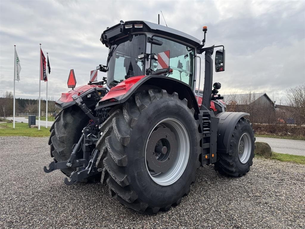 Traktor типа Massey Ferguson 9S.425 Dyna VT Exclusive Finansiering fra 1,5 %, Gebrauchtmaschine в Hadsten (Фотография 5)
