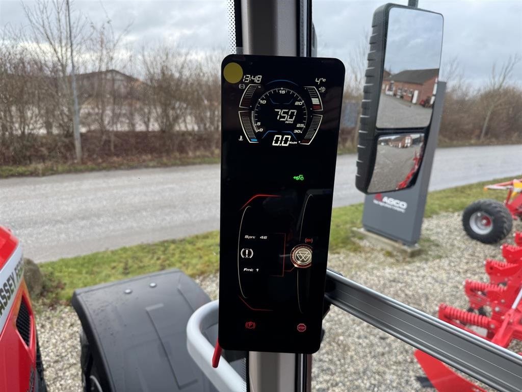 Traktor типа Massey Ferguson 9S.425 Dyna VT Exclusive Finansiering fra 1,5 %, Gebrauchtmaschine в Hadsten (Фотография 17)