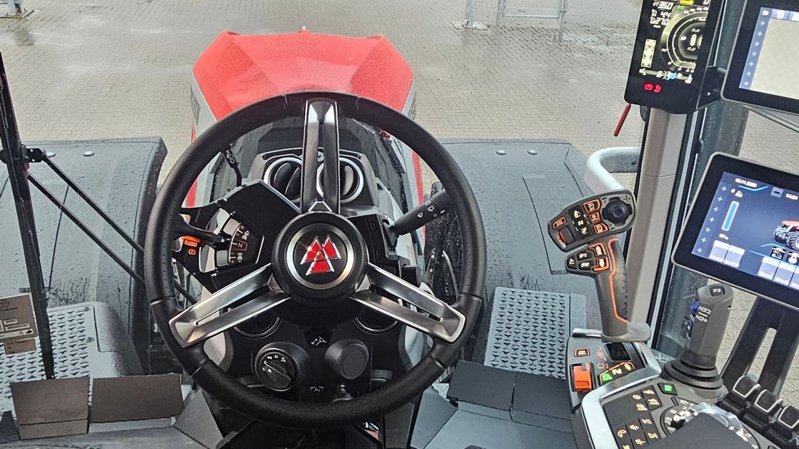 Traktor typu Massey Ferguson 9S.425 Dyna VT Exclusive, Gebrauchtmaschine v Nimtofte (Obrázek 11)