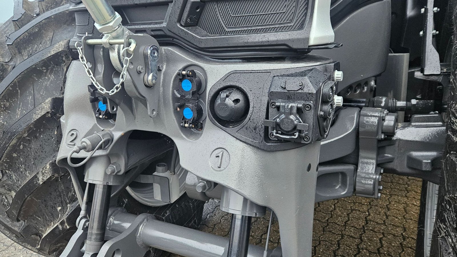 Traktor typu Massey Ferguson 9S.425 Dyna VT Exclusive, Gebrauchtmaschine v Nimtofte (Obrázek 4)