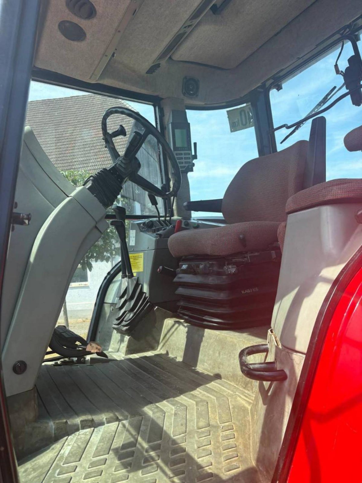 Traktor van het type Massey Ferguson Dynashift, Gebrauchtmaschine in Melsungen (Foto 3)