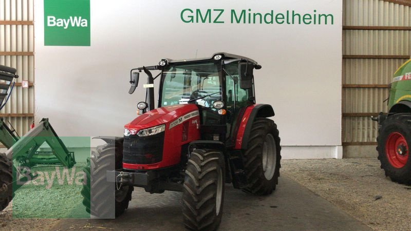 Traktor des Typs Massey Ferguson M 5709 DYNA-4 Essential, Gebrauchtmaschine in Mindelheim (Bild 1)