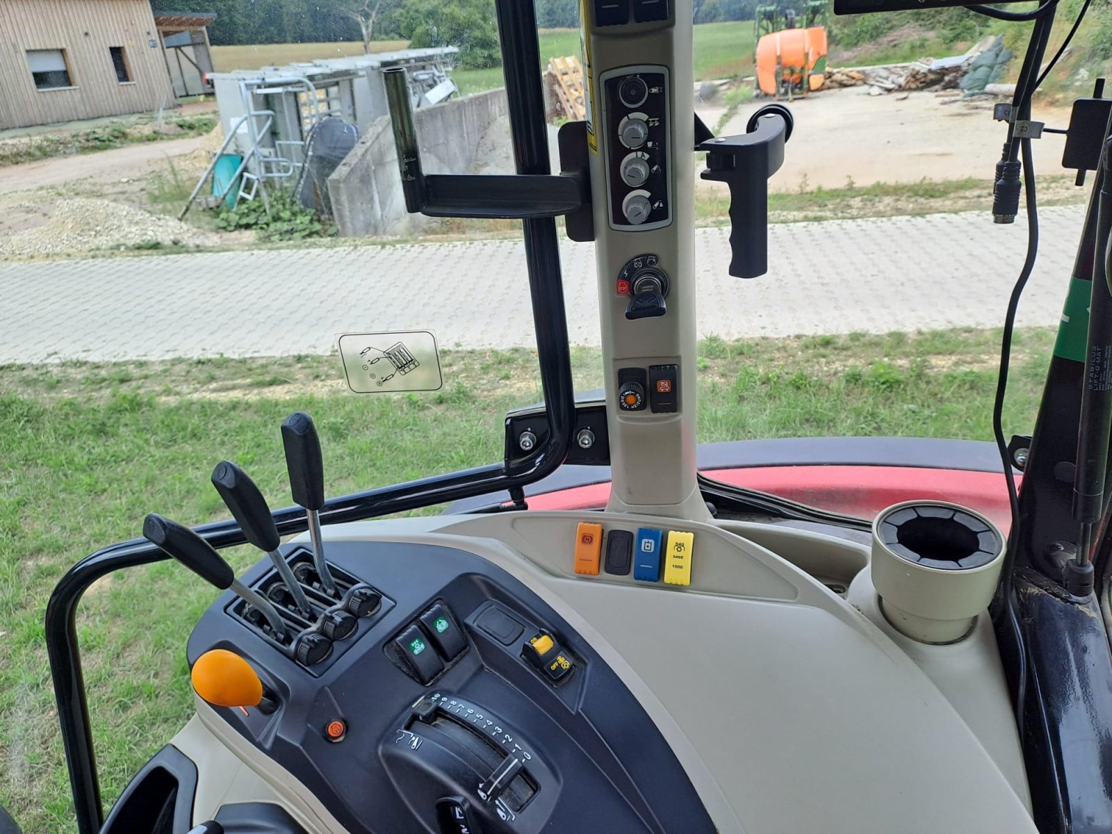 Traktor от тип Massey Ferguson M 5709 Dyna 4, Gebrauchtmaschine в Amberg (Снимка 9)