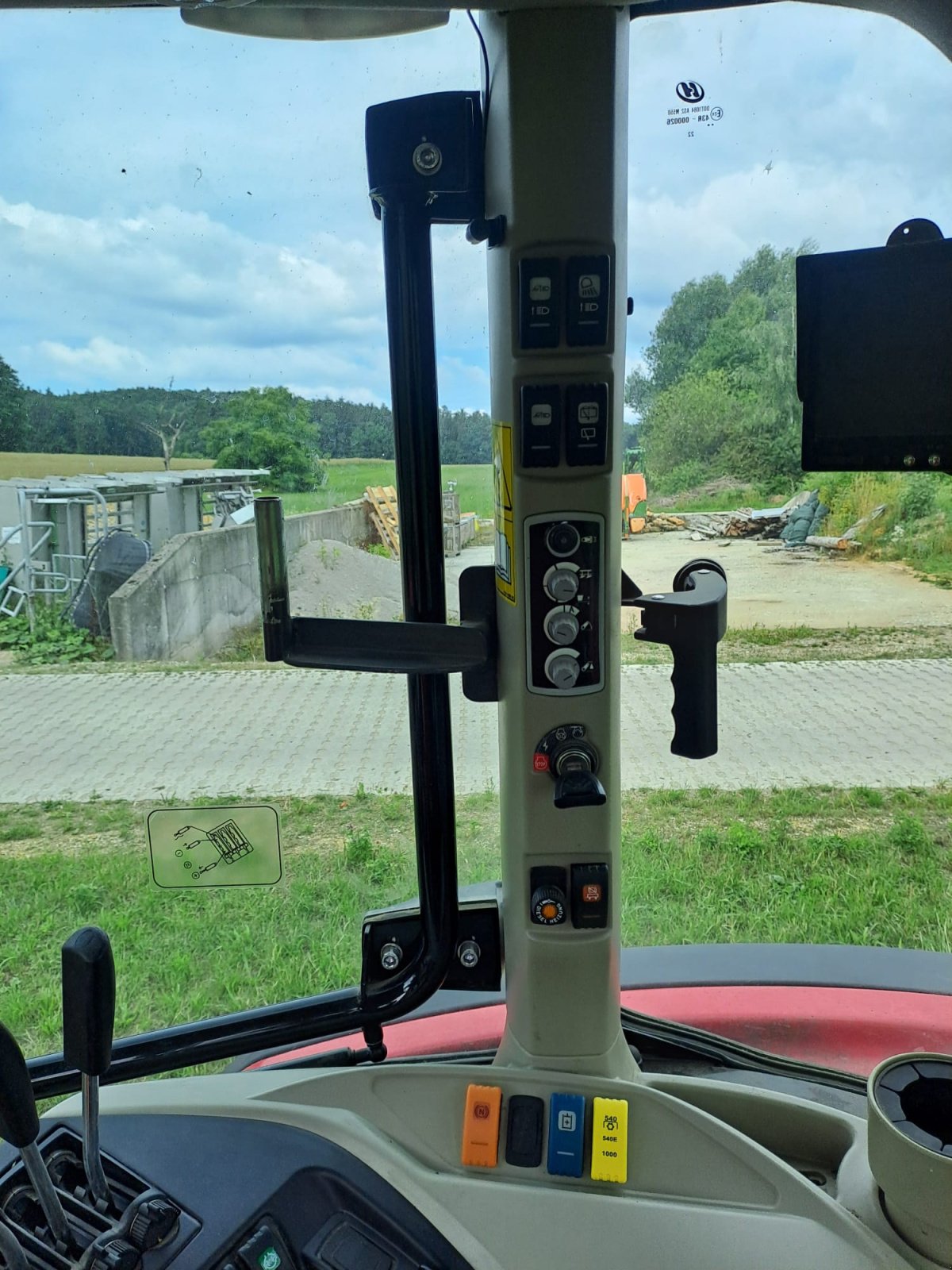 Traktor от тип Massey Ferguson M 5709 Dyna 4, Gebrauchtmaschine в Amberg (Снимка 10)