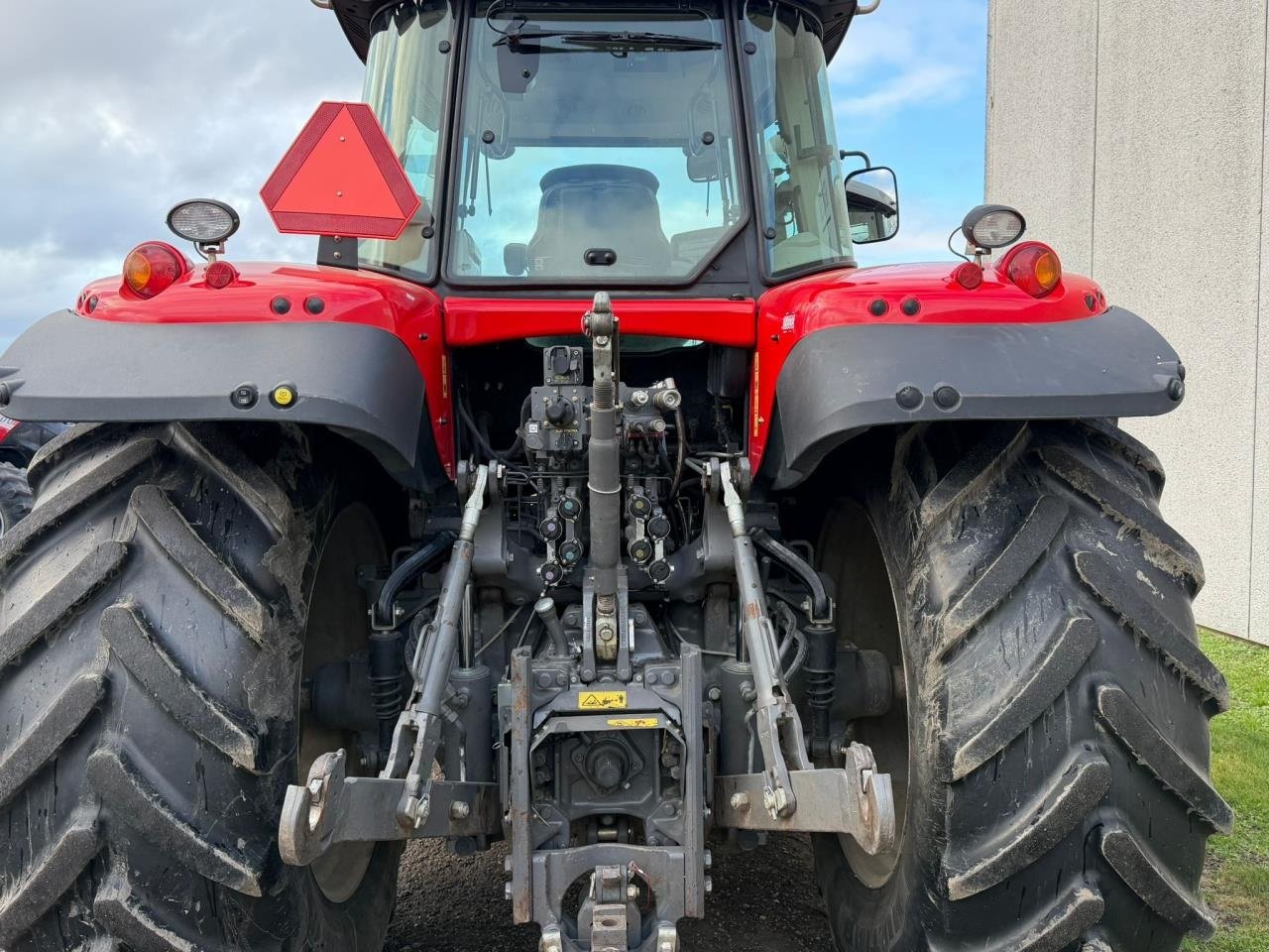 Traktor des Typs Massey Ferguson MASSEY FERGUSON 7726, Gebrauchtmaschine in Saksøbing (Bild 10)