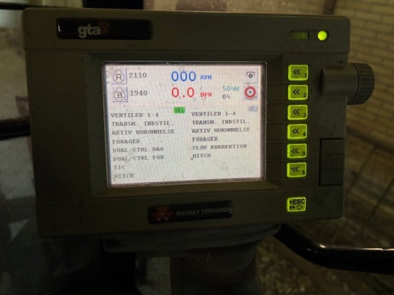Traktor des Typs Massey Ferguson Med frons læsser, Gebrauchtmaschine in Thisted (Bild 5)