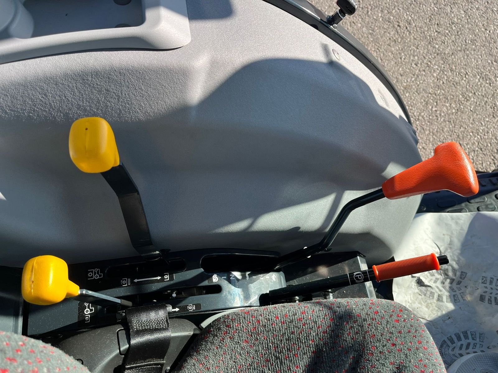 Traktor του τύπου Massey Ferguson MF 1750 M HST, Neumaschine σε NATTERNBACH (Φωτογραφία 13)