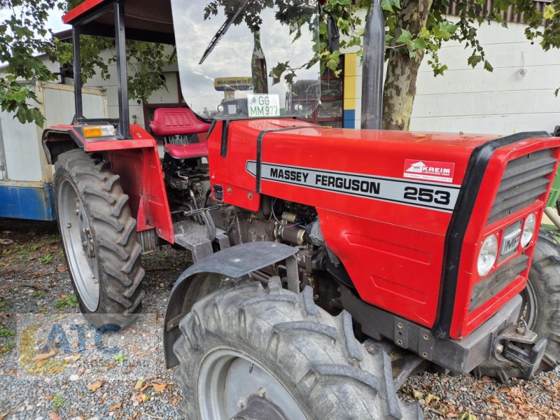 Traktor des Typs Massey Ferguson MF 253 A, Gebrauchtmaschine in Groß-Gerau (Bild 1)