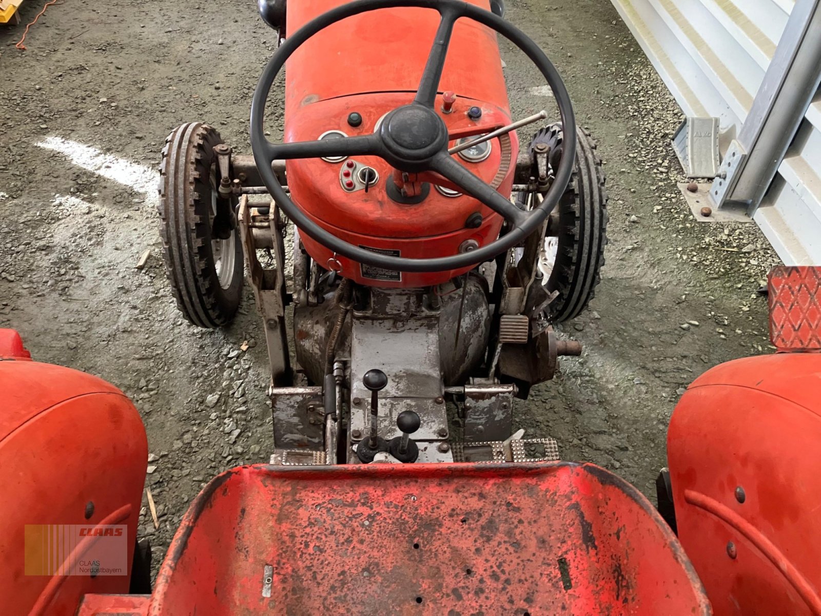 Traktor des Typs Massey Ferguson MF 30 Oldtimer, Gebrauchtmaschine in Hollfeld (Bild 9)