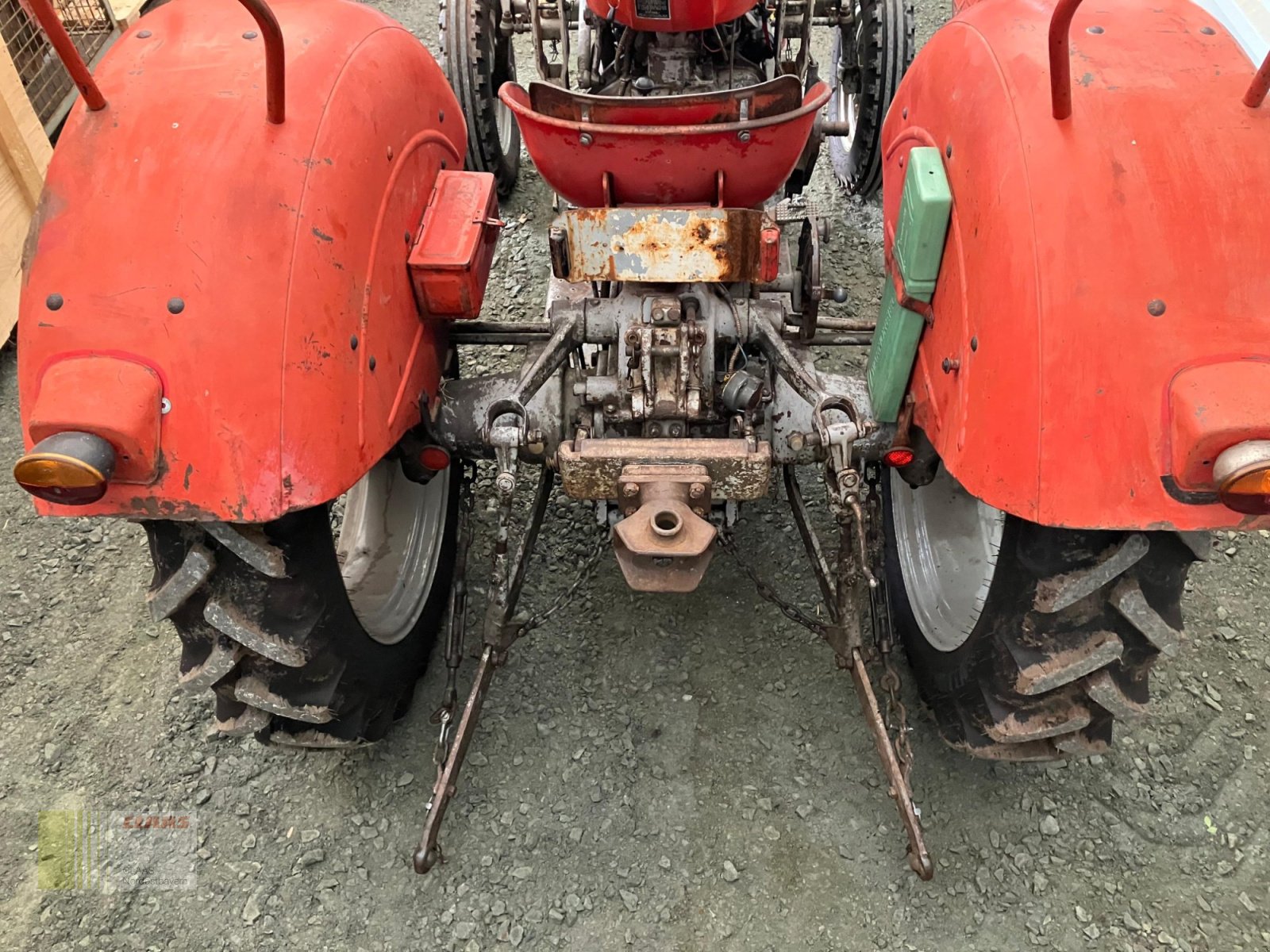 Traktor des Typs Massey Ferguson MF 30 Oldtimer, Gebrauchtmaschine in Hollfeld (Bild 10)