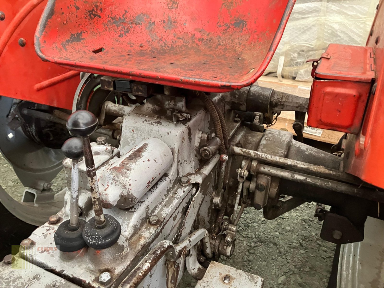 Traktor des Typs Massey Ferguson MF 30 Oldtimer, Gebrauchtmaschine in Hollfeld (Bild 15)