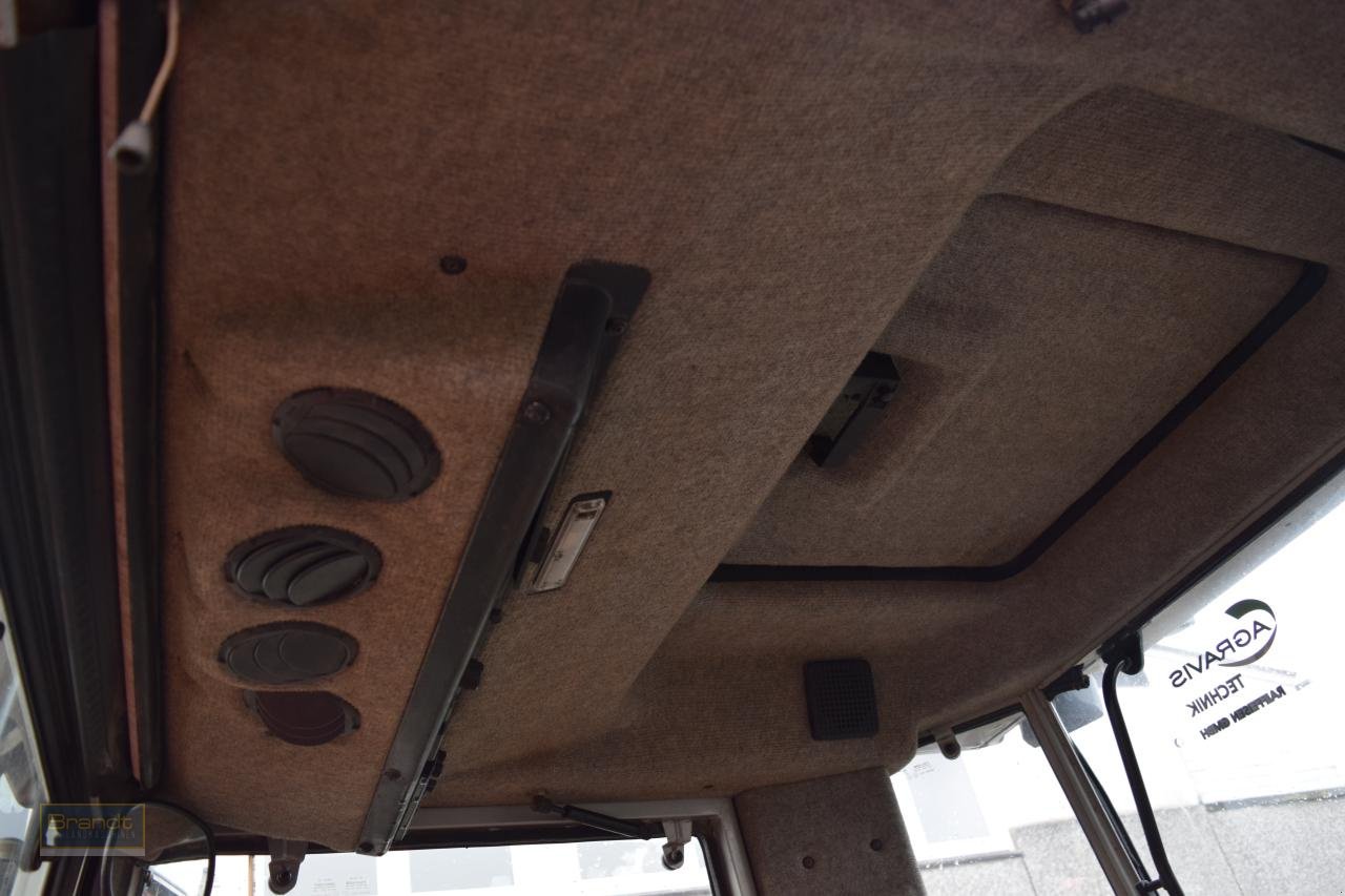 Traktor от тип Massey Ferguson MF 3060, Gebrauchtmaschine в Oyten (Снимка 11)