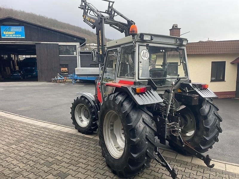 Traktor del tipo Massey Ferguson MF 362 A Allradschlepper mit Frontlader - 40 km/h - Niedrigkabine - Servo - erst 6600 Std. - aus 1.Hd, Gebrauchtmaschine en Niedernhausen OT Engenhahn (Imagen 7)