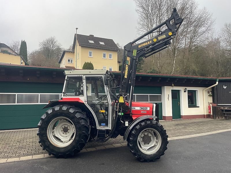 Traktor del tipo Massey Ferguson MF 362 A Allradschlepper mit Frontlader - 40 km/h - Niedrigkabine - Servo - erst 6600 Std. - aus 1.Hd, Gebrauchtmaschine en Niedernhausen OT Engenhahn (Imagen 2)