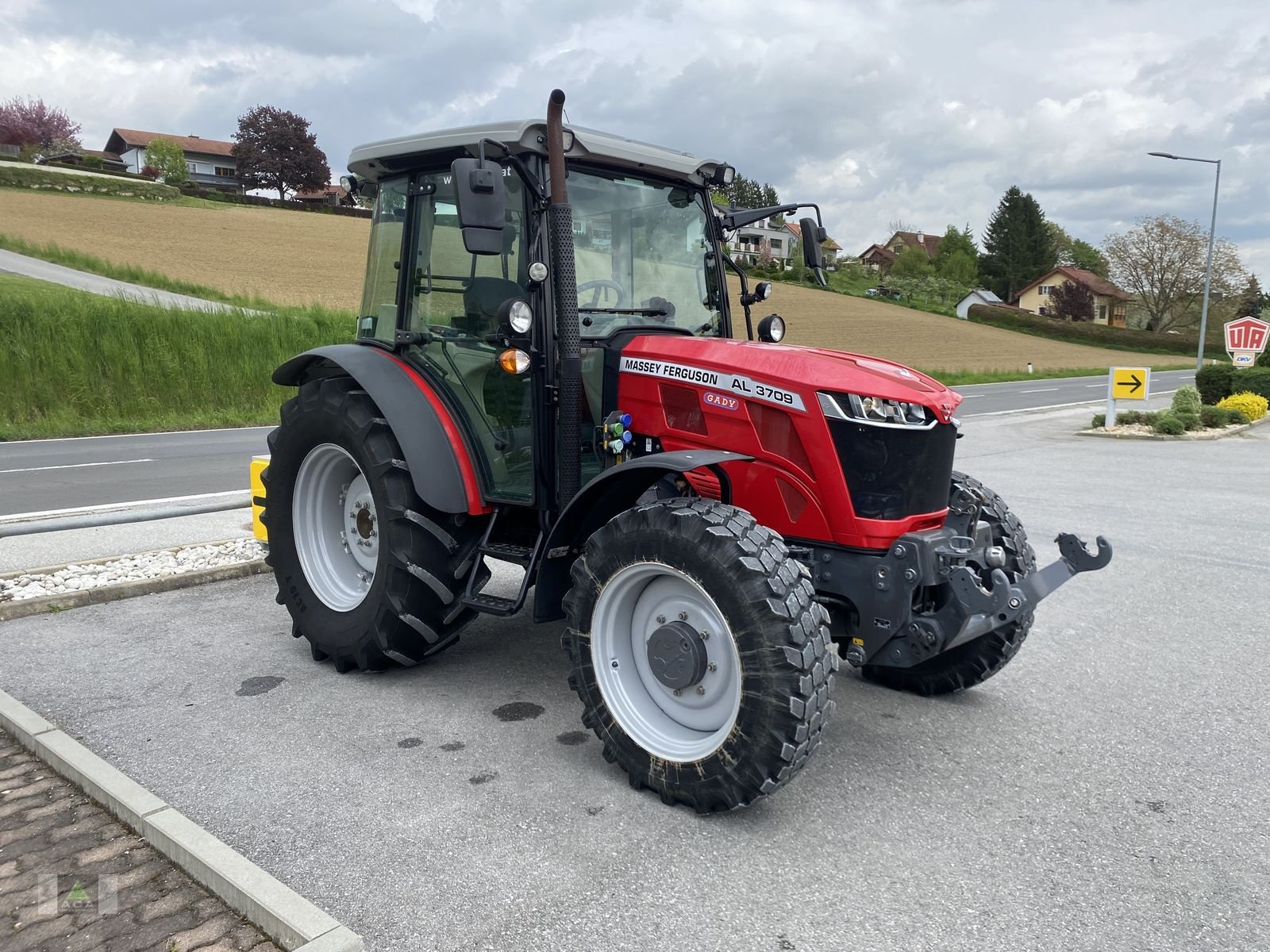 Traktor του τύπου Massey Ferguson MF 3709 AL, Gebrauchtmaschine σε Markt Hartmannsdorf (Φωτογραφία 3)