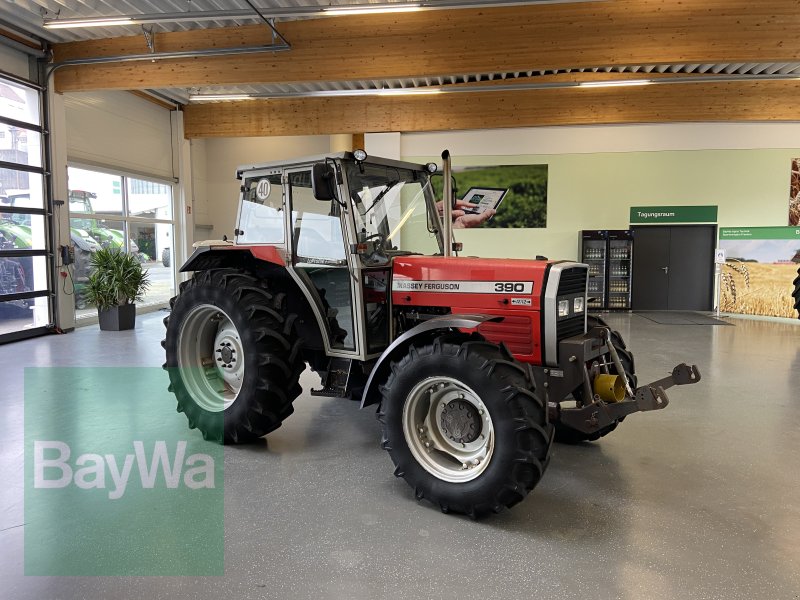 Traktor типа Massey Ferguson MF 390 A  Lo-Profile, Gebrauchtmaschine в Bamberg