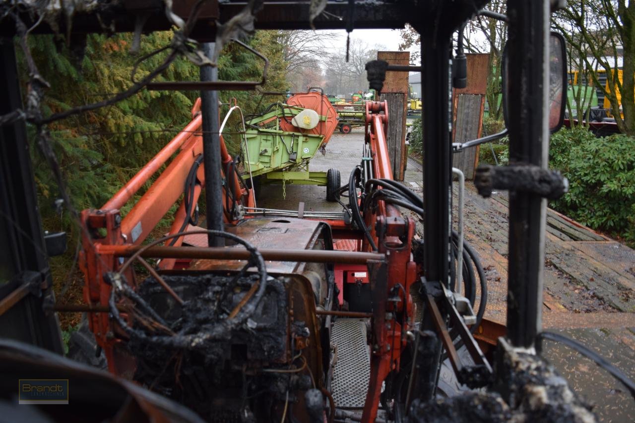 Traktor van het type Massey Ferguson MF 390 T *Brandschaden*, Gebrauchtmaschine in Oyten (Foto 9)