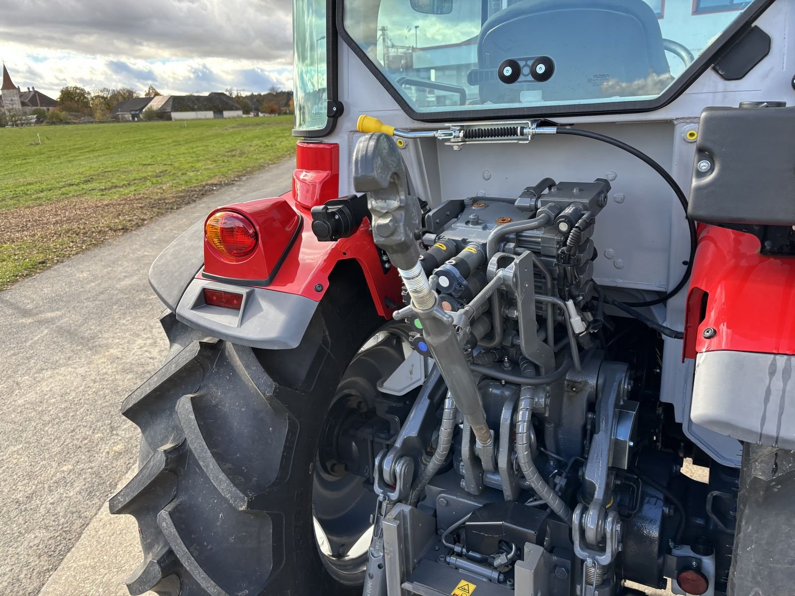 Traktor typu Massey Ferguson MF 3FR.95 Kabine, Neumaschine v Starrein (Obrázek 13)