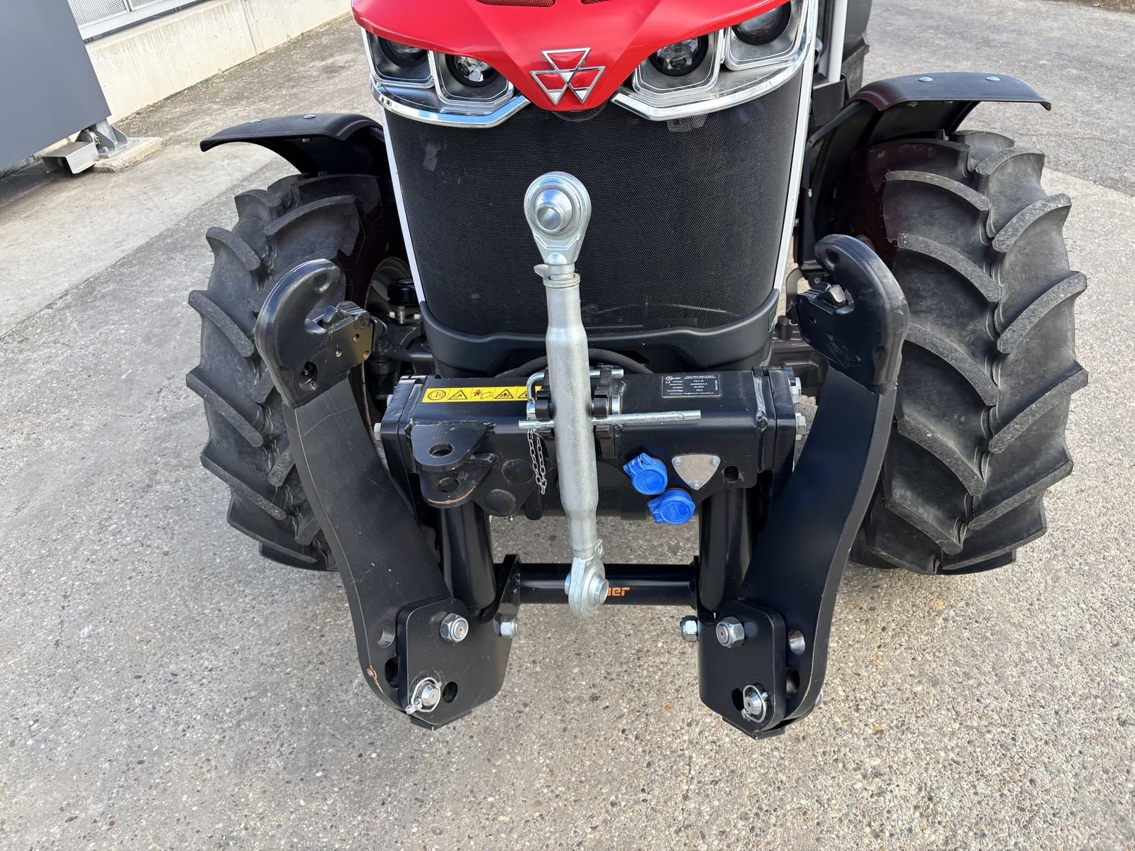 Traktor typu Massey Ferguson MF 3FR.95 Kabine, Neumaschine v Starrein (Obrázek 9)