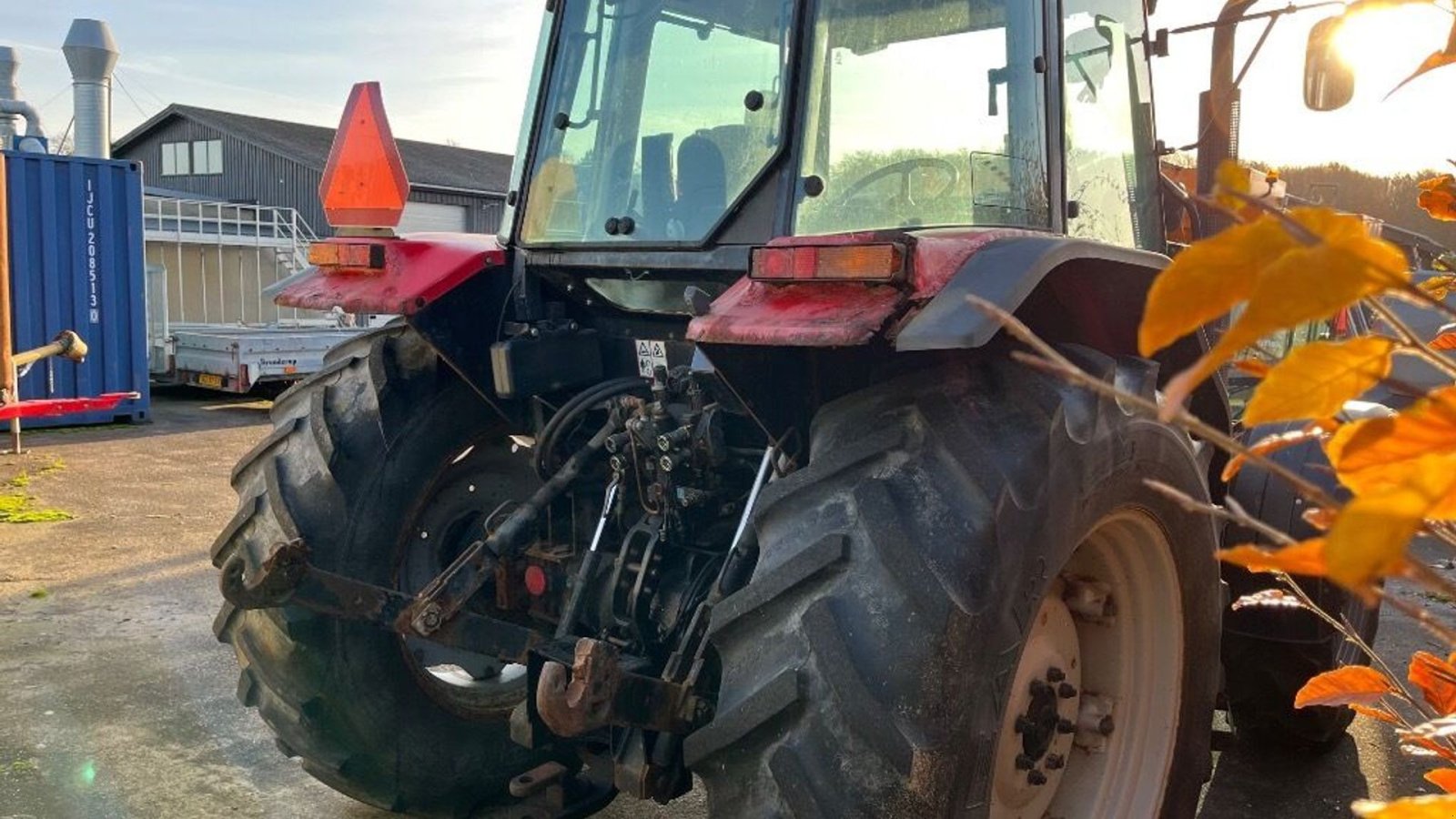 Traktor des Typs Massey Ferguson MF 4355  4WD med HEVA frontlift 4 WD, Gebrauchtmaschine in Rødovre (Bild 3)