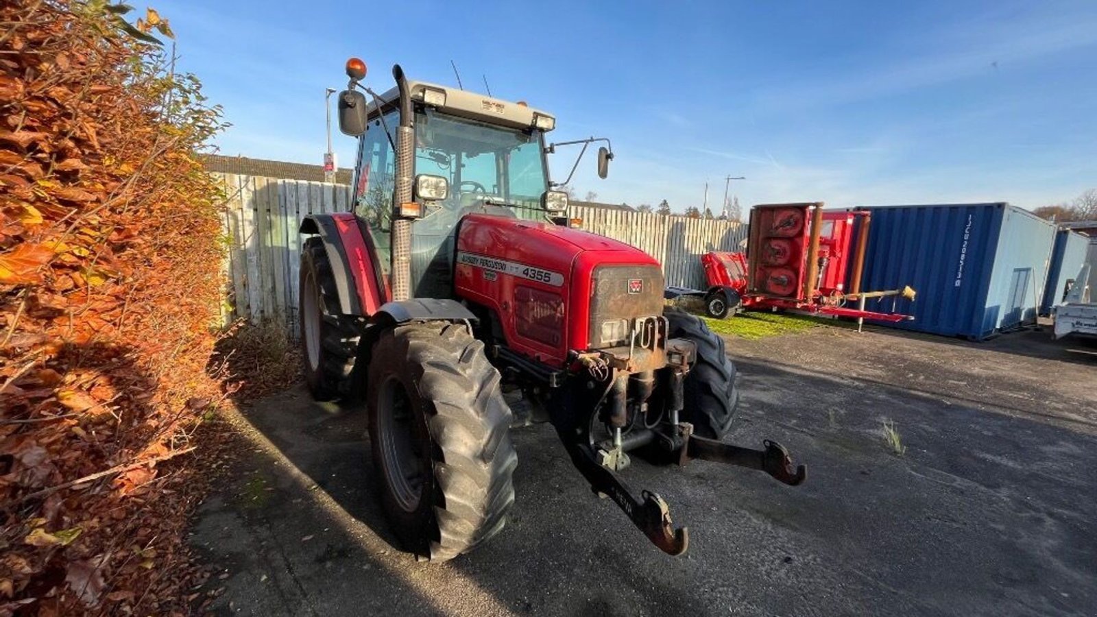 Traktor des Typs Massey Ferguson MF 4355  4WD med HEVA frontlift 4 WD, Gebrauchtmaschine in Rødovre (Bild 2)