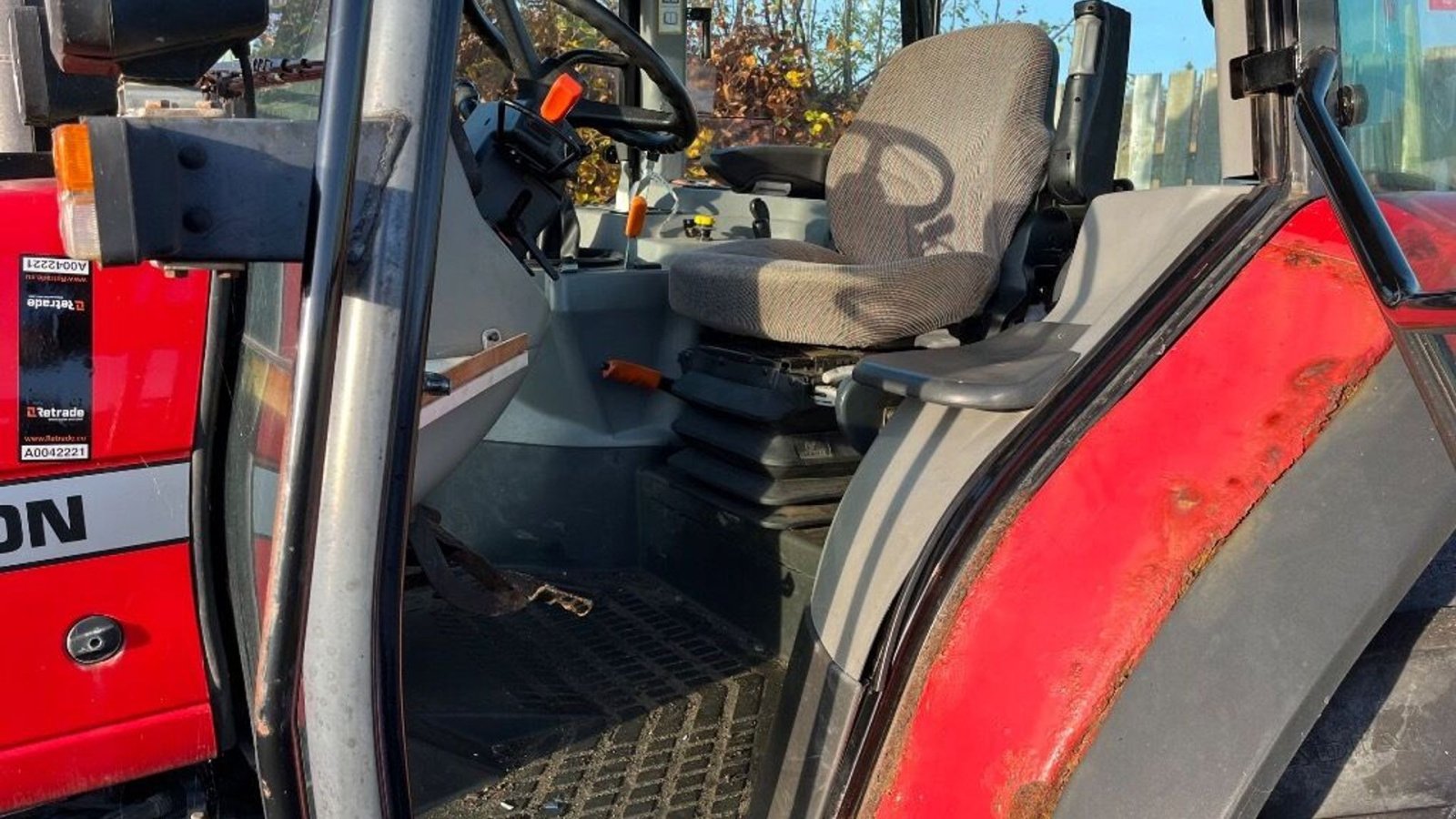 Traktor des Typs Massey Ferguson MF 4355  4WD med HEVA frontlift 4 WD, Gebrauchtmaschine in Rødovre (Bild 5)