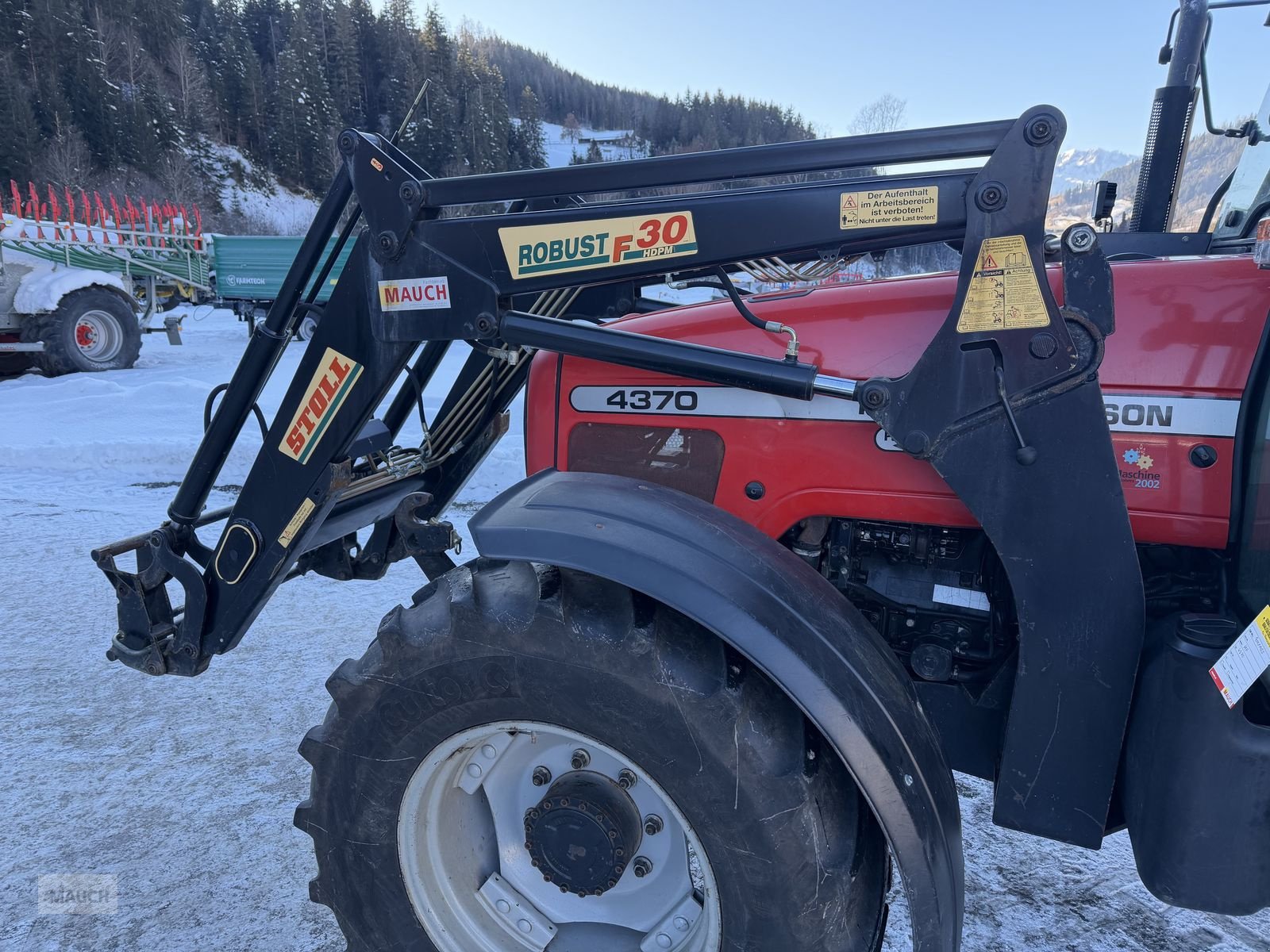 Traktor van het type Massey Ferguson MF 4370, Gebrauchtmaschine in Eben (Foto 16)