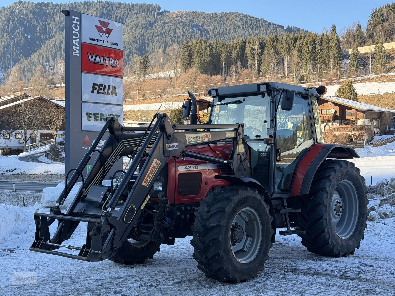 Traktor van het type Massey Ferguson MF 4370, Gebrauchtmaschine in Eben (Foto 15)