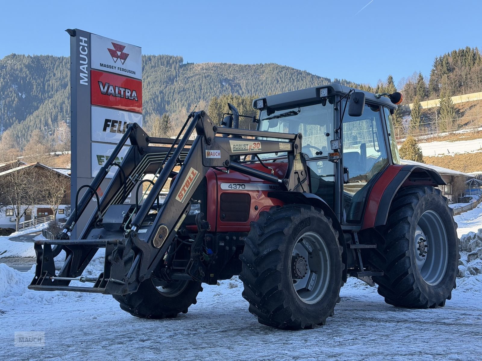 Traktor van het type Massey Ferguson MF 4370, Gebrauchtmaschine in Eben (Foto 14)
