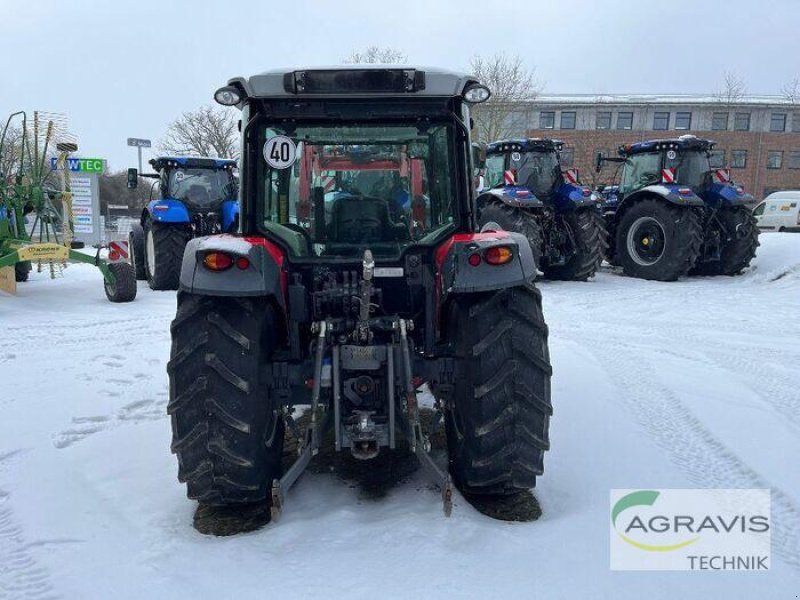 Traktor typu Massey Ferguson MF 4707, Gebrauchtmaschine v Barsinghausen-Göxe (Obrázek 8)