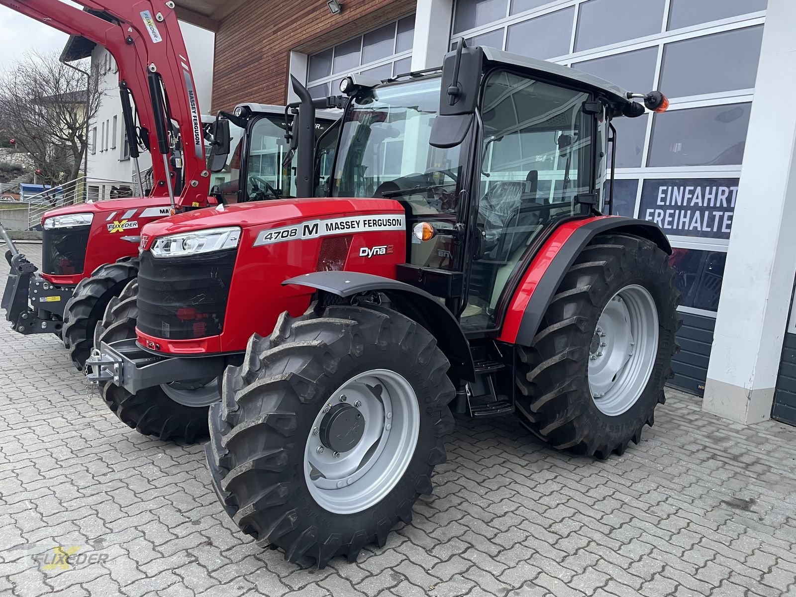 Traktor vrste Massey Ferguson MF 4708 M Dyna-2 Kabine, Neumaschine v Pattigham (Slika 1)