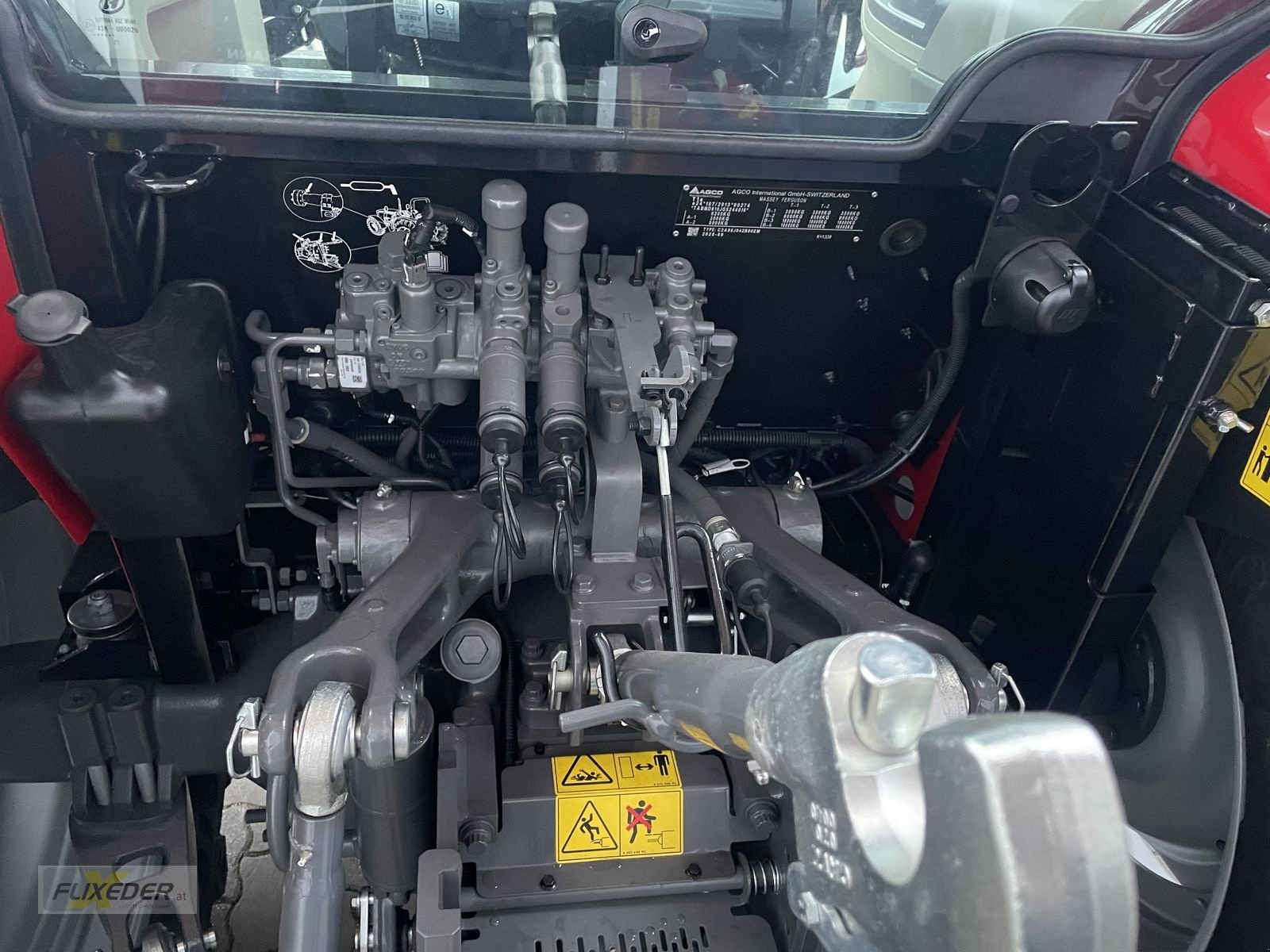 Traktor vrste Massey Ferguson MF 4708 M Dyna-2 Kabine, Neumaschine v Pattigham (Slika 10)