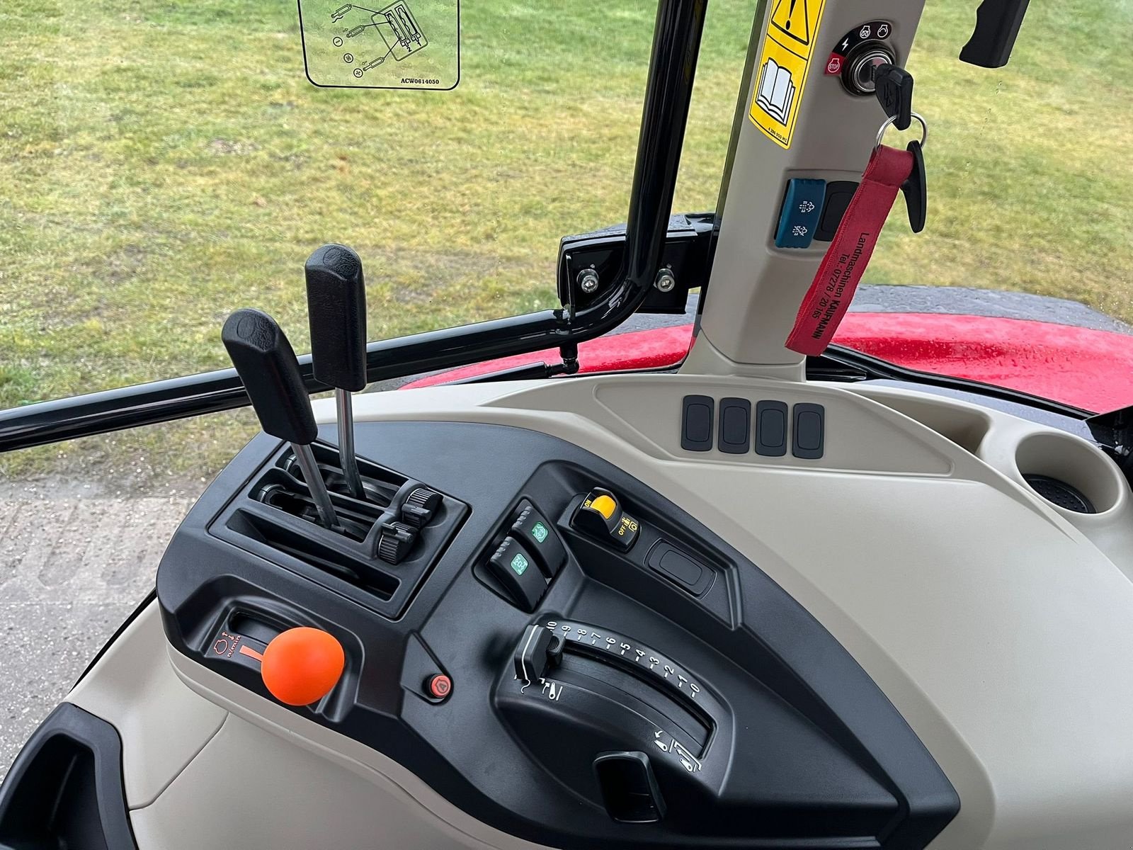 Traktor a típus Massey Ferguson MF 4708 M Kabine, Neumaschine ekkor: NATTERNBACH (Kép 13)