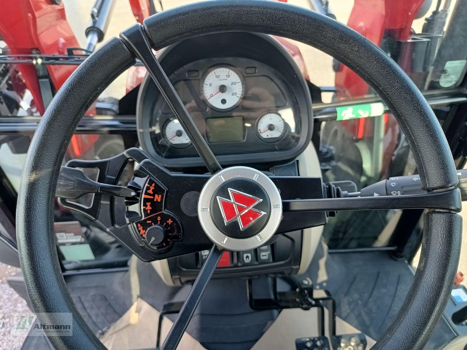 Traktor типа Massey Ferguson MF 4708 M Kabine, Neumaschine в Lanzenkirchen (Фотография 8)