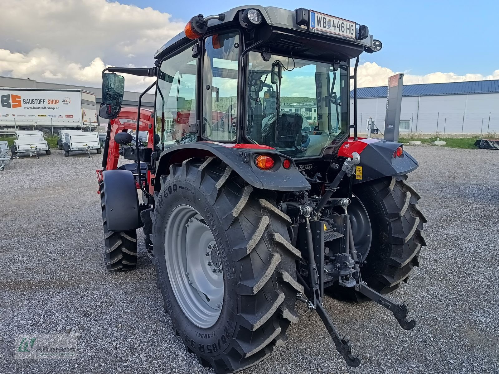Traktor типа Massey Ferguson MF 4708 M Kabine, Neumaschine в Lanzenkirchen (Фотография 5)