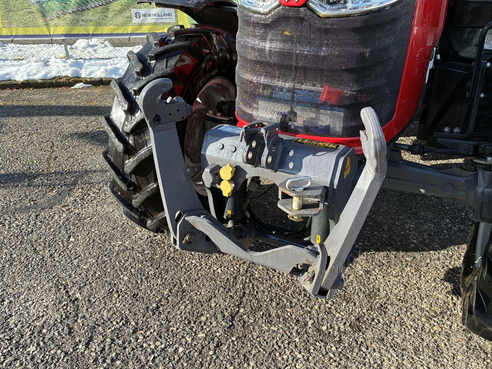 Traktor typu Massey Ferguson MF 4708 M, Gebrauchtmaschine w Villach (Zdjęcie 5)