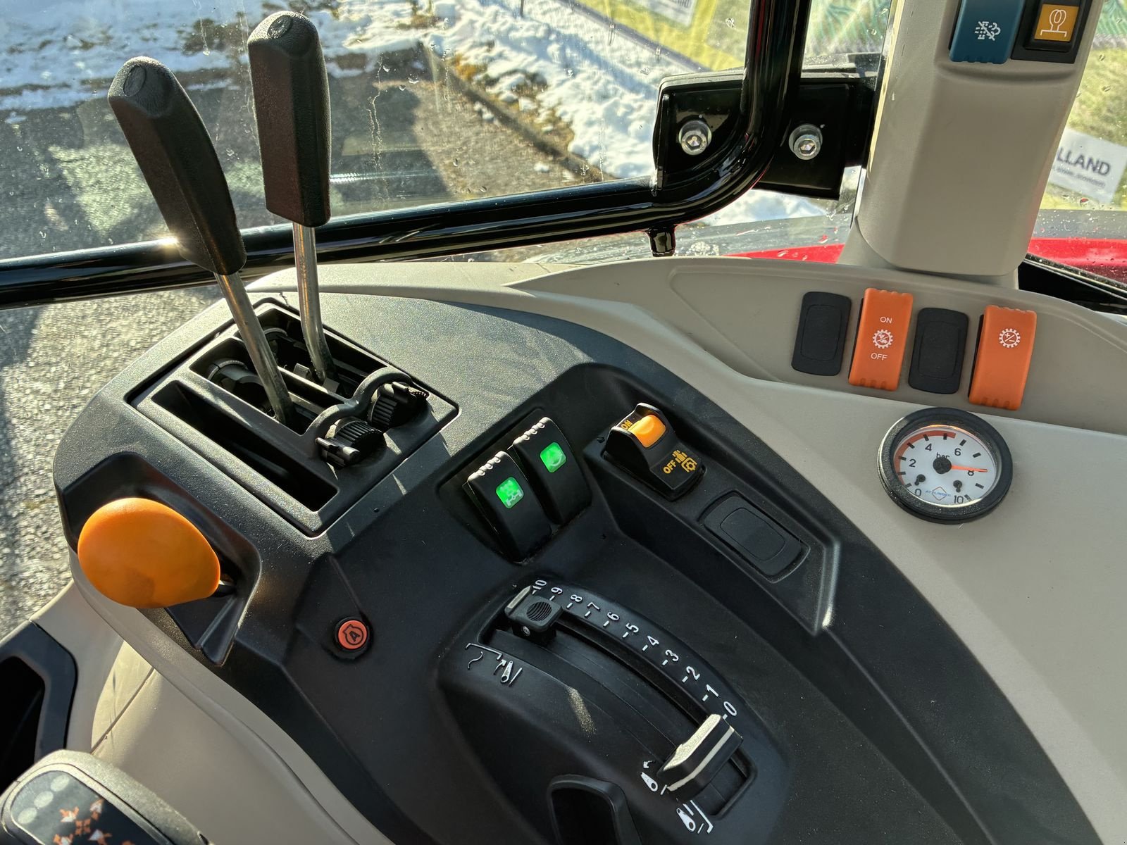 Traktor typu Massey Ferguson MF 4708 M, Gebrauchtmaschine w Villach (Zdjęcie 15)