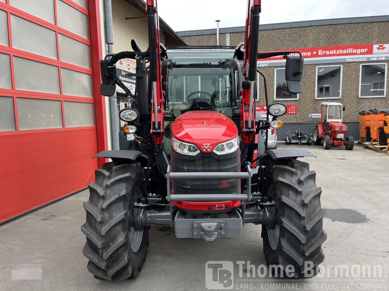 Traktor tipa Massey Ferguson MF 4709 M Cab Essential, Gebrauchtmaschine u Prüm (Slika 2)