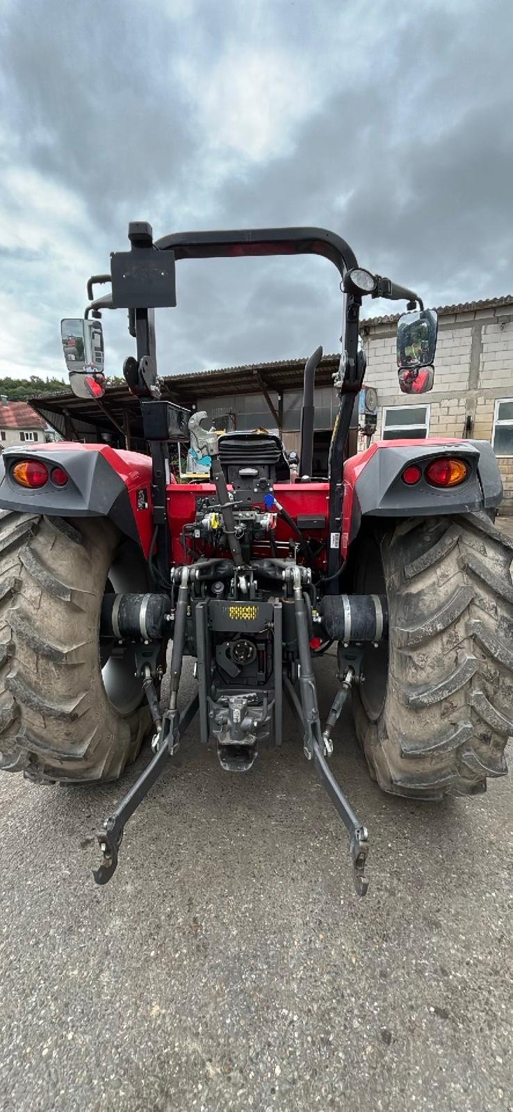 Traktor от тип Massey Ferguson MF 4709, Gebrauchtmaschine в Billigheim (Снимка 4)