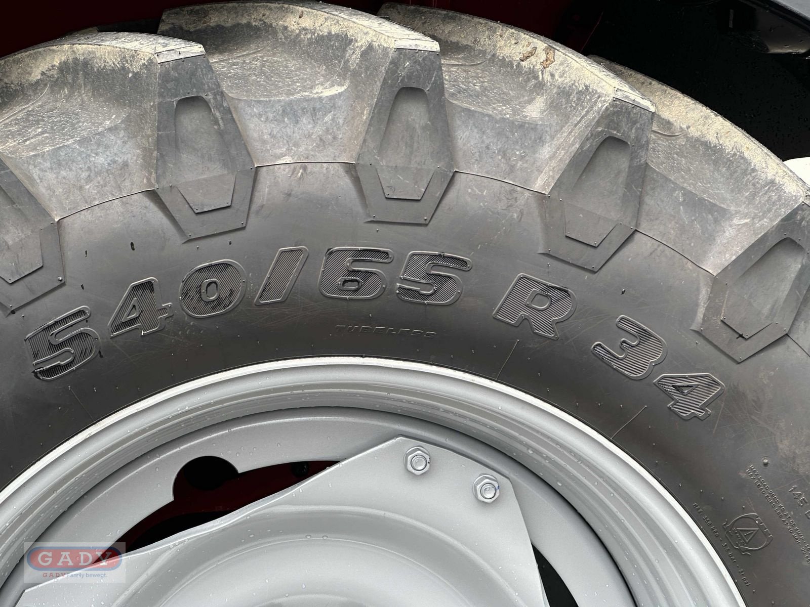 Traktor tipa Massey Ferguson MF 4710 M Dyna-2 Kabine, Vorführmaschine u Lebring (Slika 19)