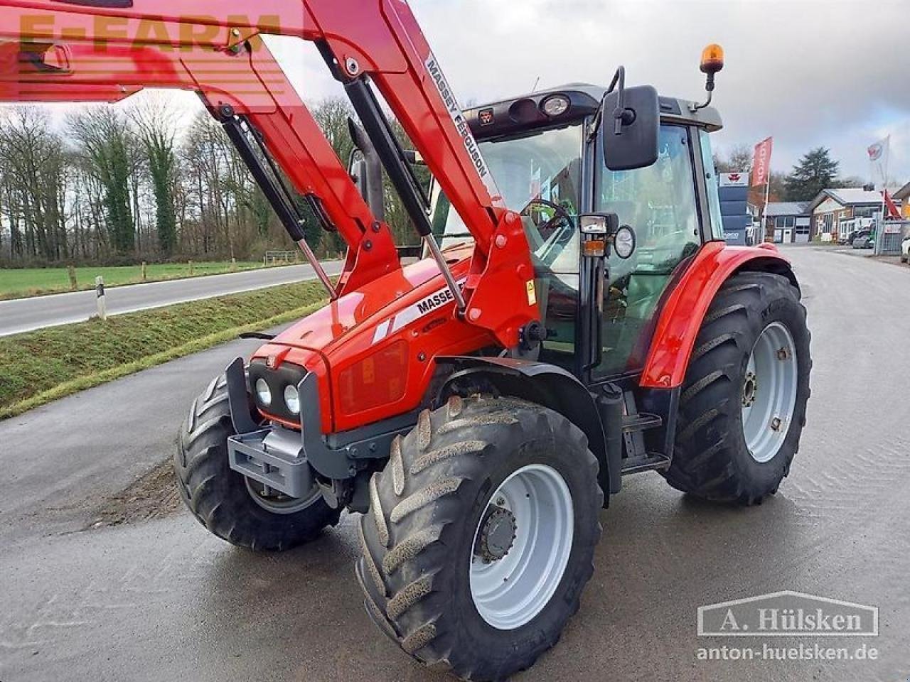 Traktor от тип Massey Ferguson mf 5435 mit frontlader, Gebrauchtmaschine в ROSENDAHL (Снимка 4)