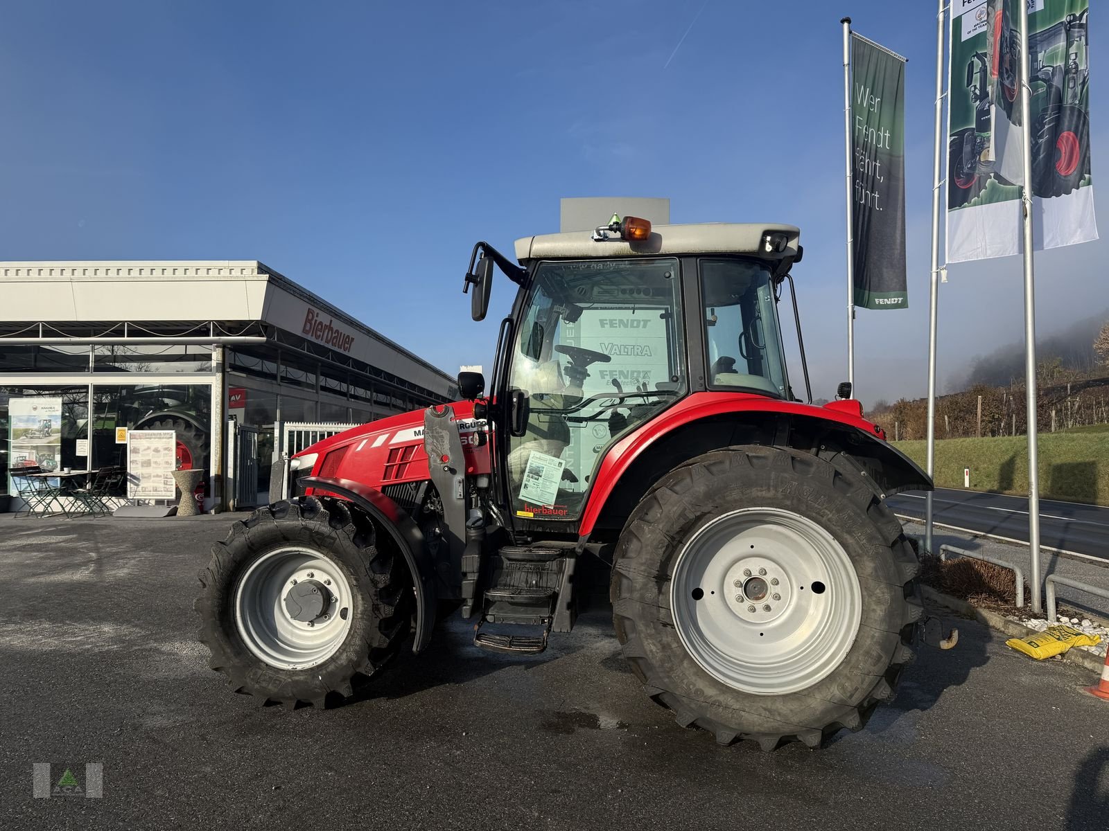 Traktor del tipo Massey Ferguson MF 5609 Dyna-4 ES-Panoramic, Gebrauchtmaschine In Markt Hartmannsdorf (Immagine 2)