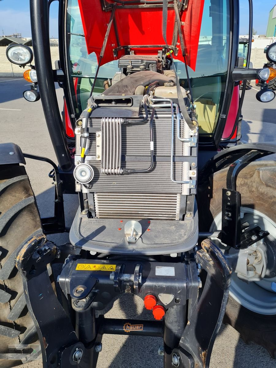 Traktor des Typs Massey Ferguson MF 5609 Dyna-4 Essential, Gebrauchtmaschine in Gerasdorf (Bild 15)