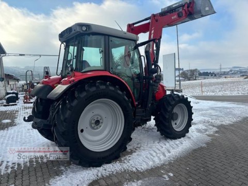 Traktor типа Massey Ferguson MF 5610 Dyna-4 ES-Panoramic, Gebrauchtmaschine в St.Margarethen (Фотография 5)