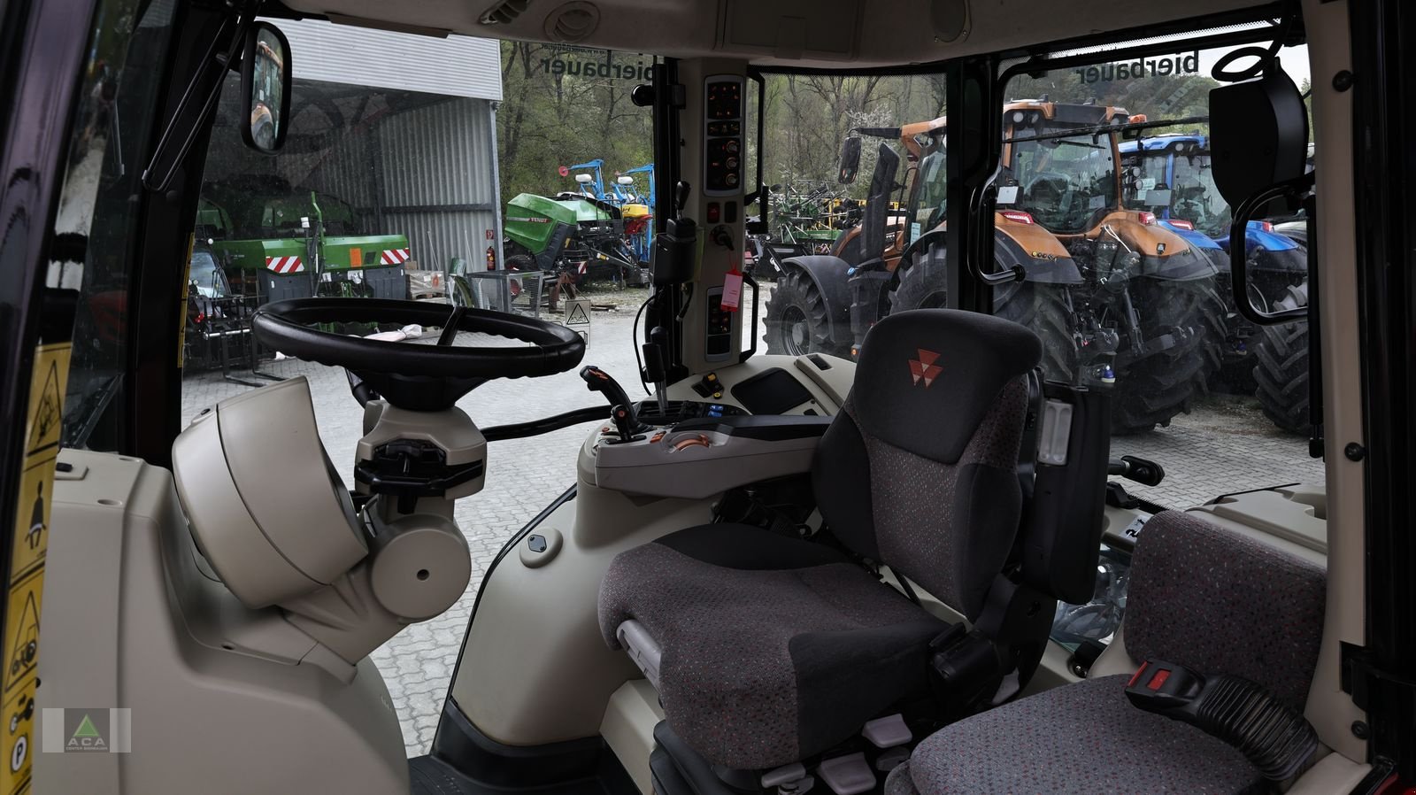 Traktor του τύπου Massey Ferguson MF 5611 Dyna-6 Efficient, Gebrauchtmaschine σε Markt Hartmannsdorf (Φωτογραφία 16)