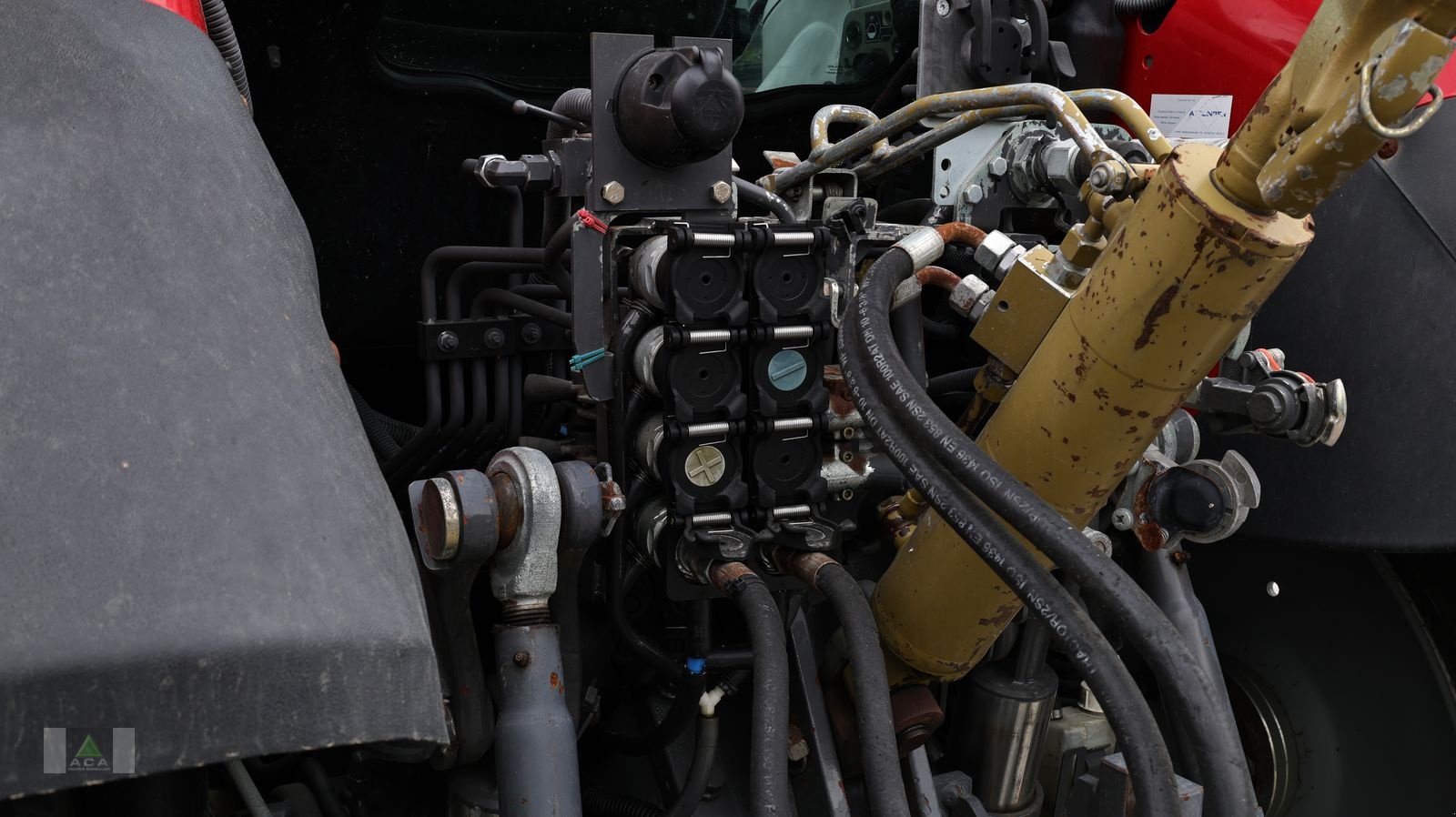 Traktor типа Massey Ferguson MF 5611 Dyna-6 Efficient, Gebrauchtmaschine в Markt Hartmannsdorf (Фотография 9)