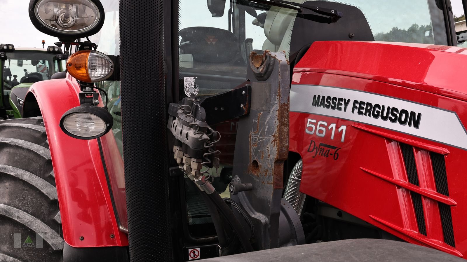 Traktor типа Massey Ferguson MF 5611 Dyna-6 Efficient, Gebrauchtmaschine в Markt Hartmannsdorf (Фотография 13)