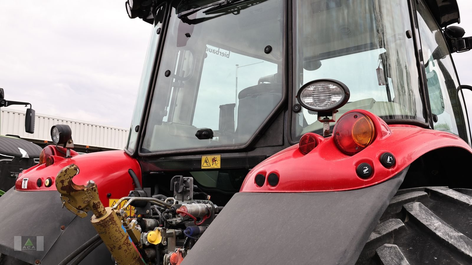 Traktor типа Massey Ferguson MF 5611 Dyna-6 Efficient, Gebrauchtmaschine в Markt Hartmannsdorf (Фотография 10)