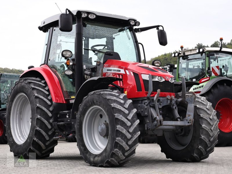 Traktor типа Massey Ferguson MF 5611 Dyna-6 Efficient, Gebrauchtmaschine в Markt Hartmannsdorf